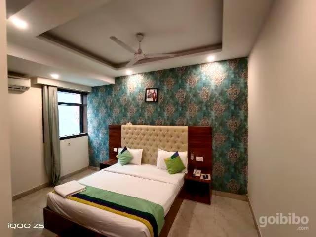 S R Plaza At Delhi Airport Hotell New Delhi Eksteriør bilde